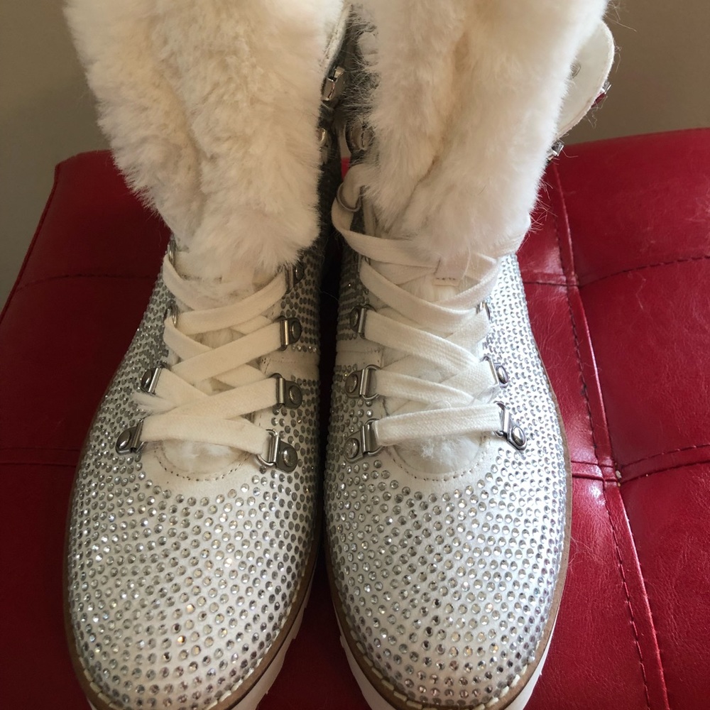 Jessica Simpson booties